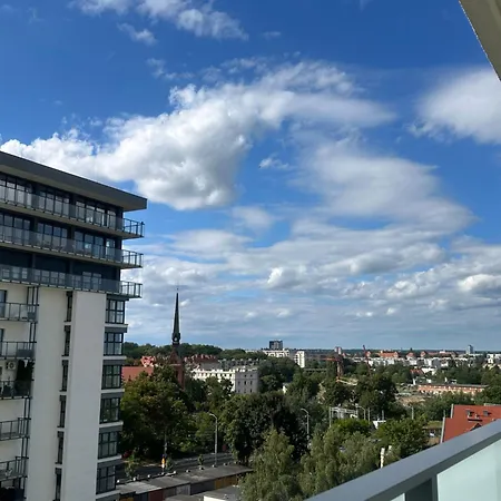Aura Sky With Balkon & Parking アパート