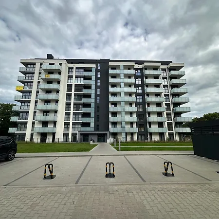 Aura Sky With Balkon & Parking アパート *
